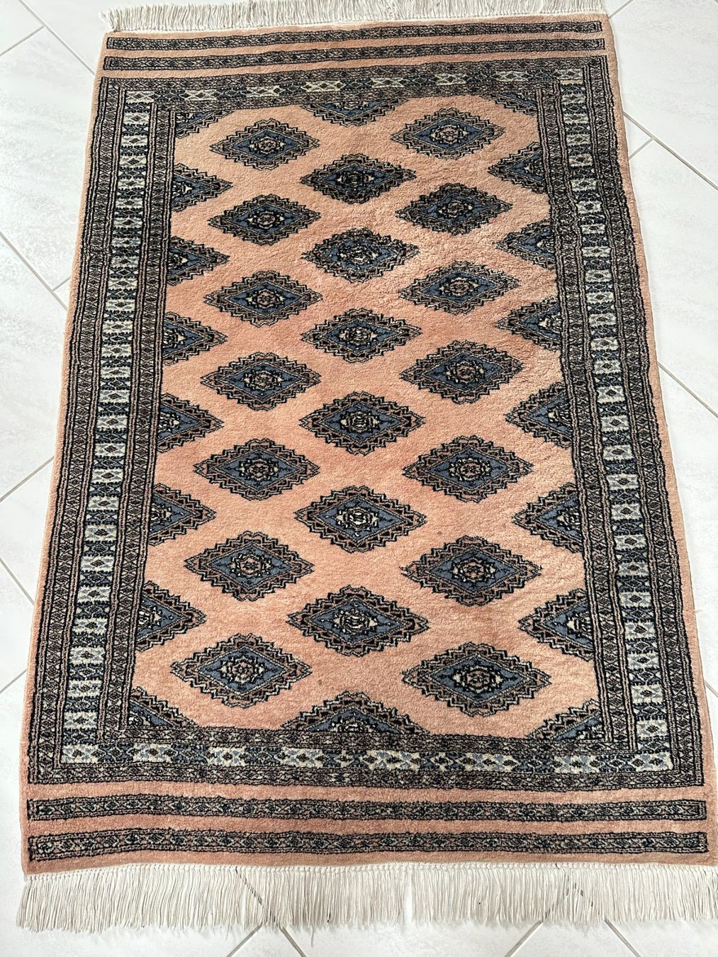Tappeti: Teppich rosa – Usato da Laupen ZH venduto da Mcafi02