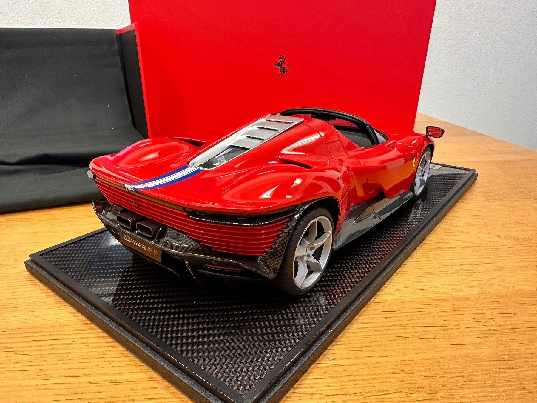 BBR Models Modellautos: Ferrari  Daytona SP3 1/12 rot – Neu und originalverpackt aus Stein AR von Krabbe2 4