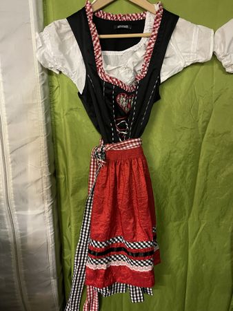 Dirndl Grösse S mit Bluse