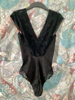 Body suit schwarz Spitze Grösse 44 - 46 neuwertig