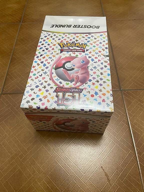 Pokémon Sammelbilder & Trading cards: Pokémon Scarlet & Violet 151  Sealed Booster Bundle Display – Gebraucht aus Novazzano von sam_l5yk