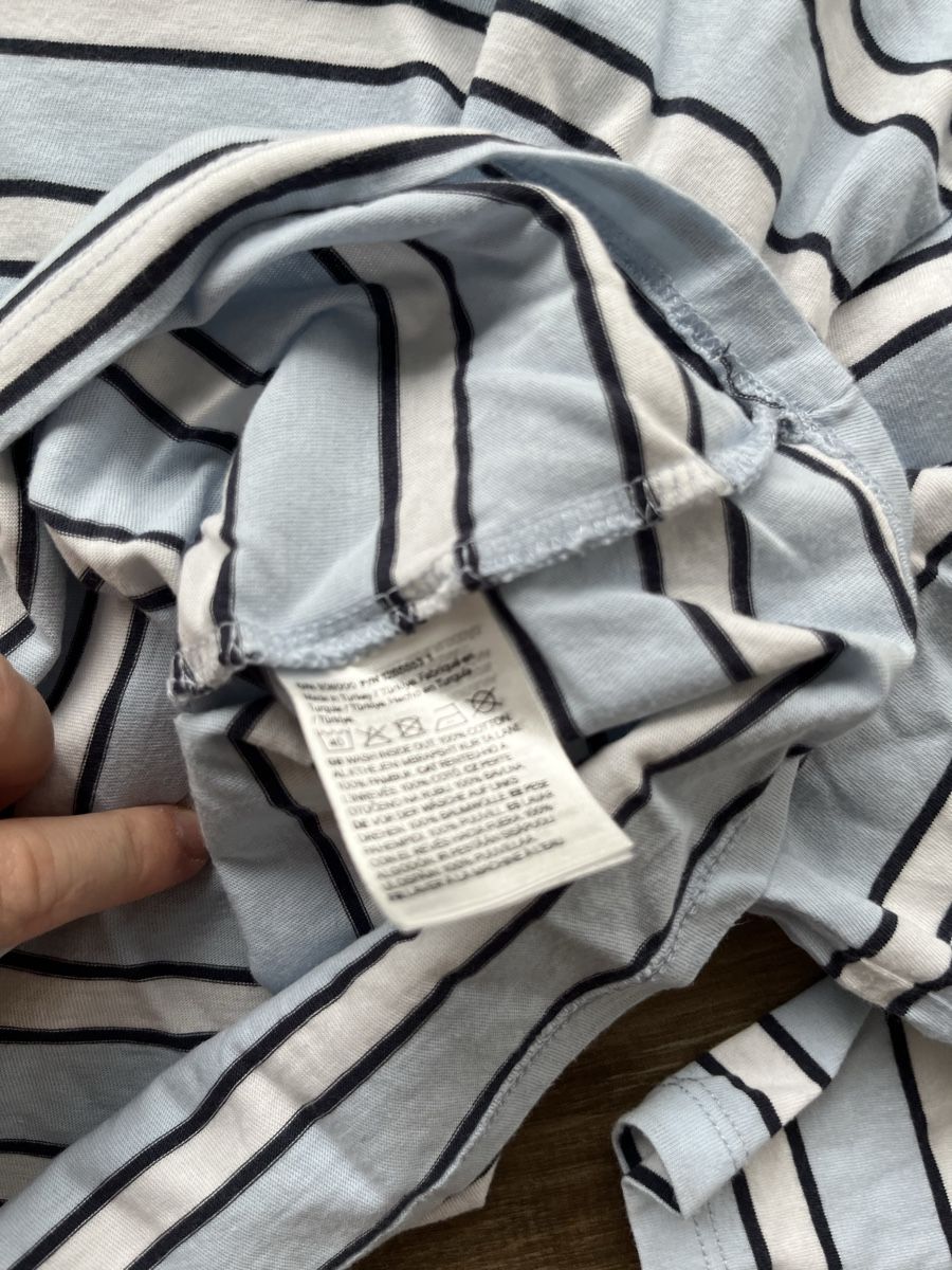 Maglioni & Felpe: Sweater gestreift blau weiss – Usato da Zuzwil SG venduto da dieschnellemichelle 3