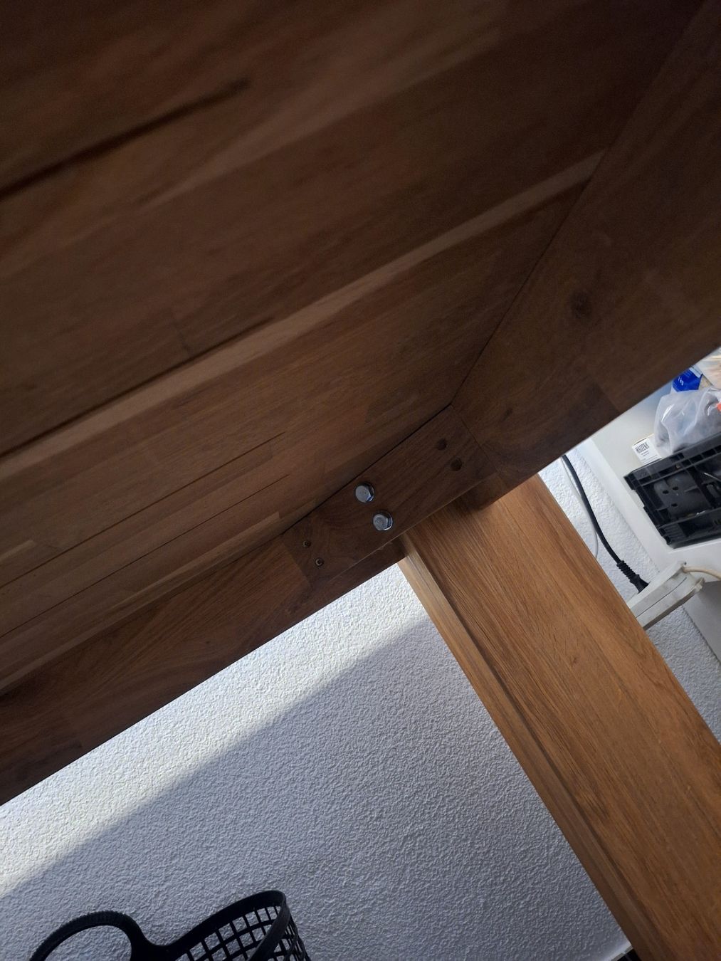 Tavoli: Massiver Holztisch / Esstisch – Usato da Burgdorf venduto da kor_c5ps 3