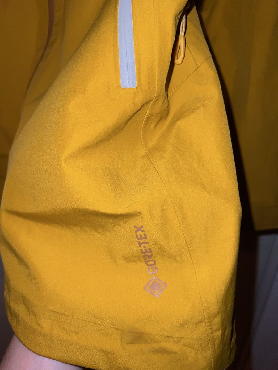 Mammut Vestes: Mammut Hardshelljacke Grösse S Gelb  – D'occasion à Volketswil par she_7twn 3
