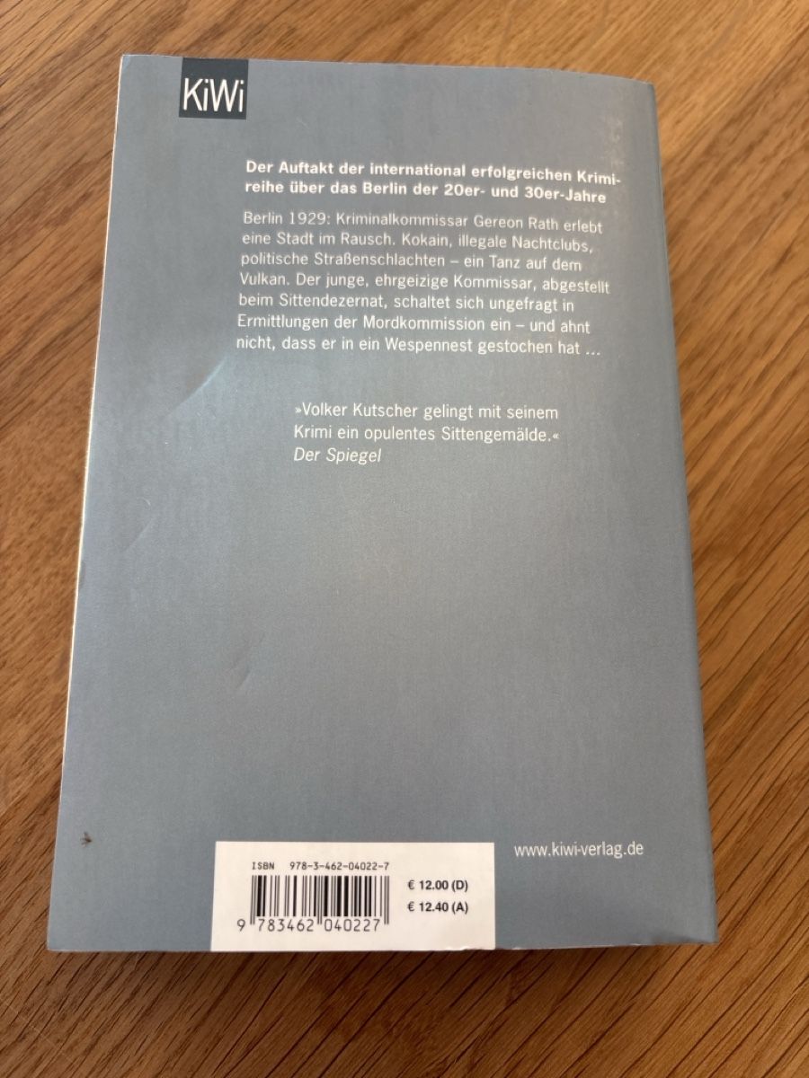 Bücher: Buch Der nasse Fisch – Gebraucht aus Muhen von Claudi1985 1