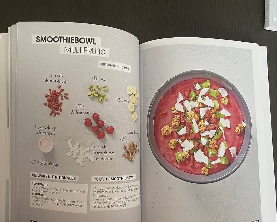 Bücher: Super Bowls Larousse  50 recettes santé & équilibrées – Gebraucht aus Jussy von Retrove 2