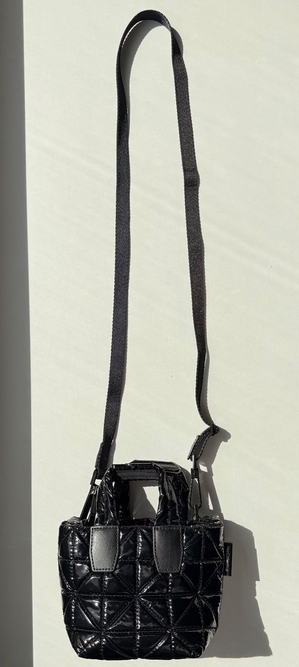 Borse: vee-collective - Tote Micro Black Vinyl – Usato da Aarau venduto da teodenis
