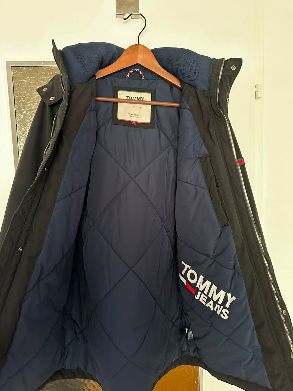 Vestes: Tommy Jeans Herren Winterparka schwarz – D'occasion à Baar par Marcel_8000 2