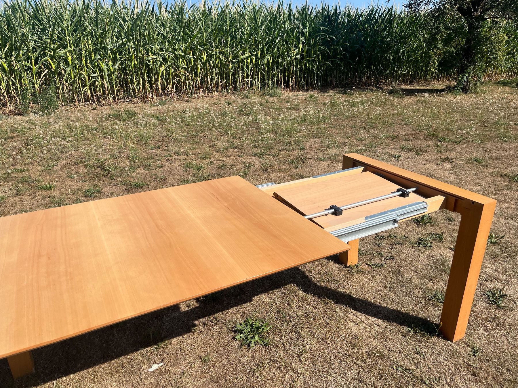Tavoli: Tisch mit Auszug – Usato da Allmendingen b. BE venduto da juair 2