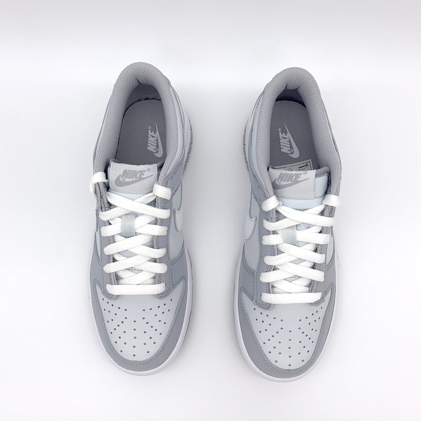 Chaussures hommes: Nike Dunk Low Two Tone Grey EU 36.5 – Neuf avec emballage d'origine à Buochs par MW_Sneakergoods 4