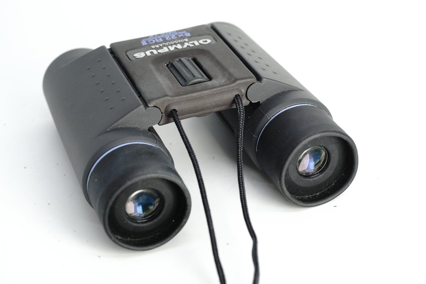 Olympus Binocoli: Olympus Binoculars 8x22 RC II weatherproof – Usato da Bischofszell venduto da Blende2 4