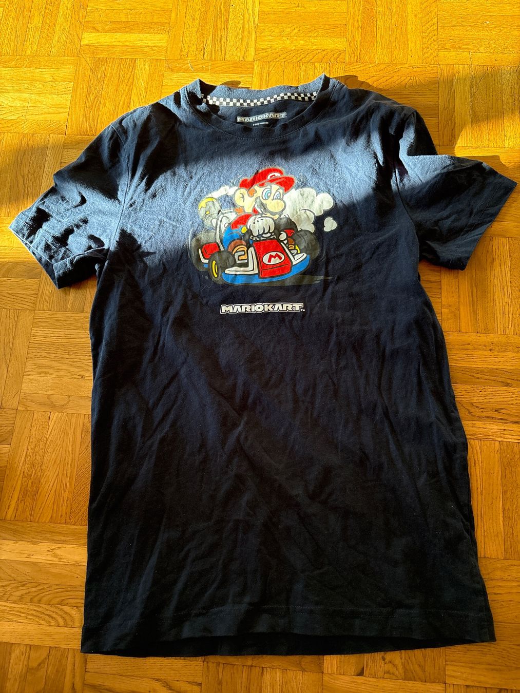 Camicie, T-shirt & Polo: T-shirt Mario Kart Nintendo – Usato da Genève venduto da captus