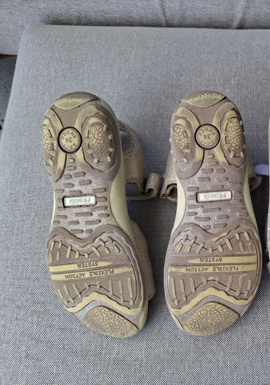 Primigi Scarpe per ragazze: Primigi Mädchen Sandalen Gr. 34 – Usato da Männedorf venduto da Einhornmama 1