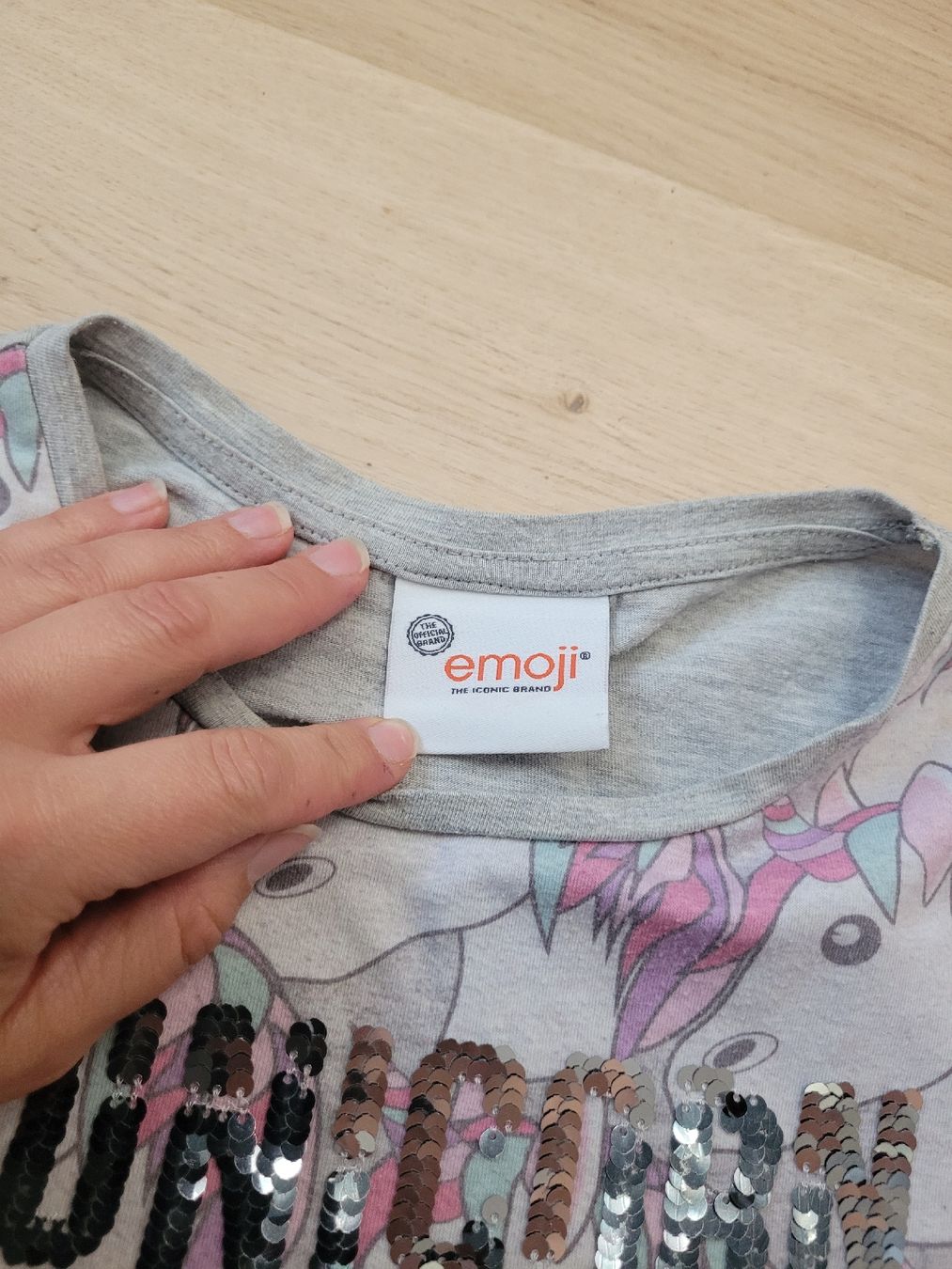 Camicette, T-shirt & Top: T-Shirt 10-12 Jahre – Usato da Lupsingen venduto da sta_wgg5 2