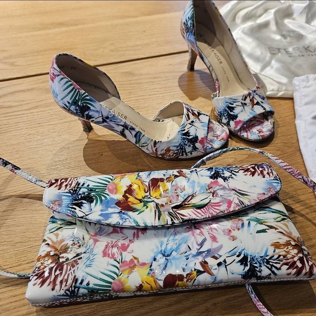 Scarpe da donna: Pumps und Tasche von Peter Kaiser – Usato da Sarmenstorf venduto da Turischt 1