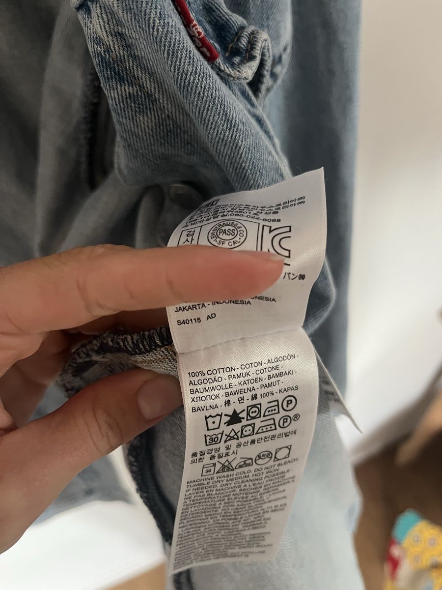 Levi's Giacche: Oversized Jeans Jacket – Usato da Steffisburg venduto da viv_5tqt 2