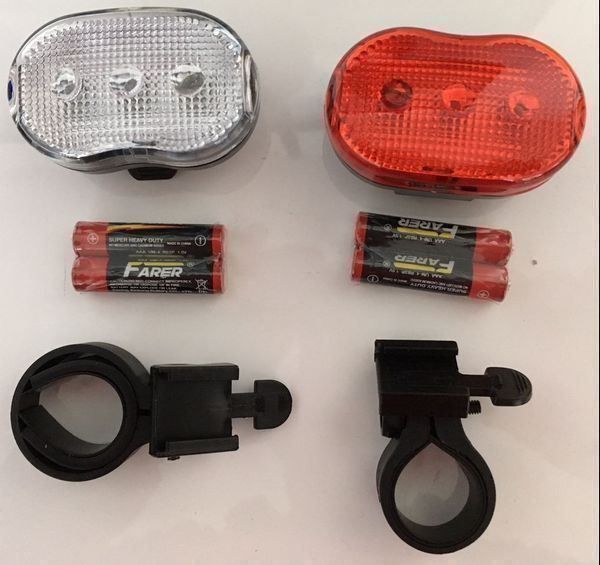 Ersatzteile: Fahrrad-Beleuchtung mit Vor-+Rückleuchte – Neu und originalverpackt aus St. Gallen von schnaeppchen-preise