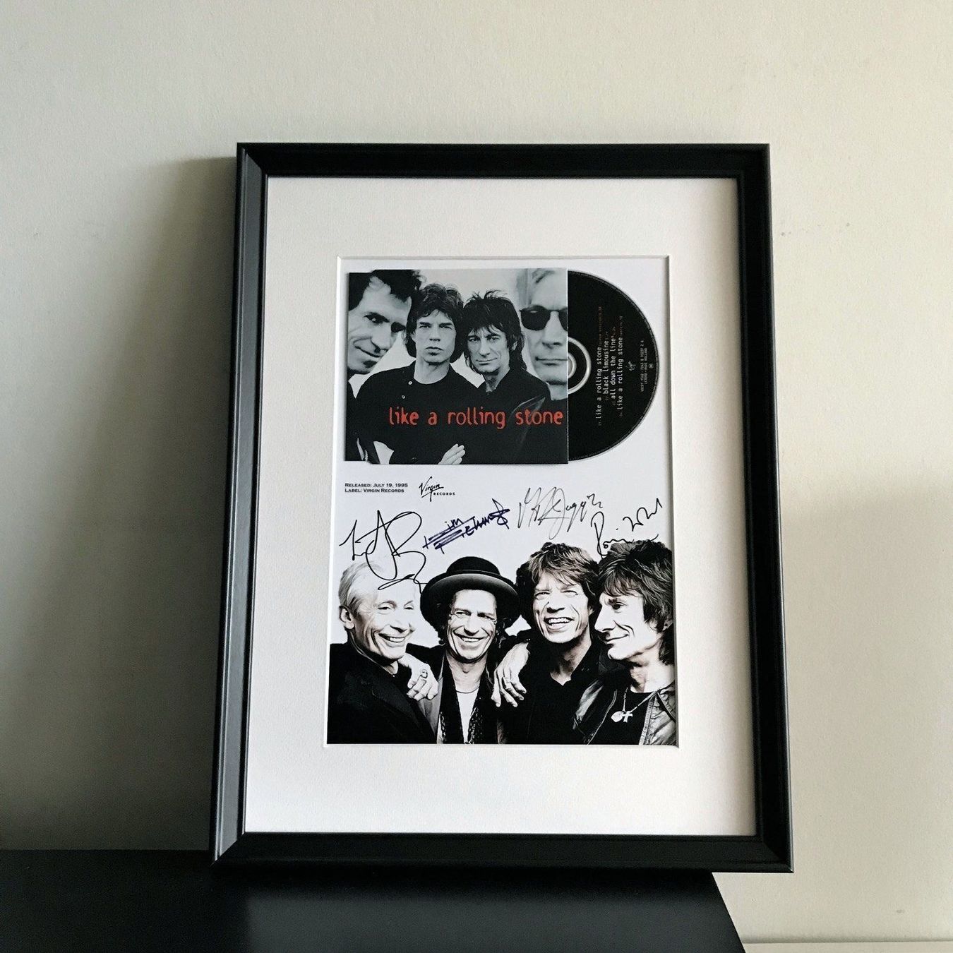 Foto & Immagini: Rolling Stones CD Framed Autogramm KULT Mick Jagger Rock – Nuovo (secondo la descrizione) da St. Niklausen LU venduto da Stefan_Bammert_Art