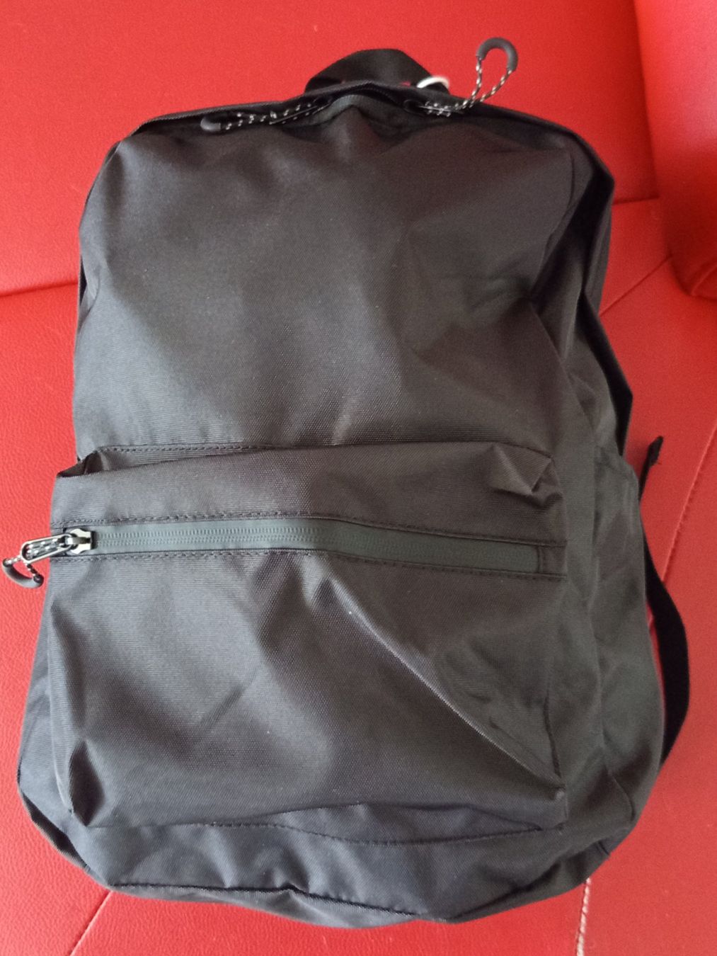 Rucksäcke: Rucksack schwarz mit Etikett, neu! – Neu und originalverpackt aus Bassersdorf von alu_ps66 1