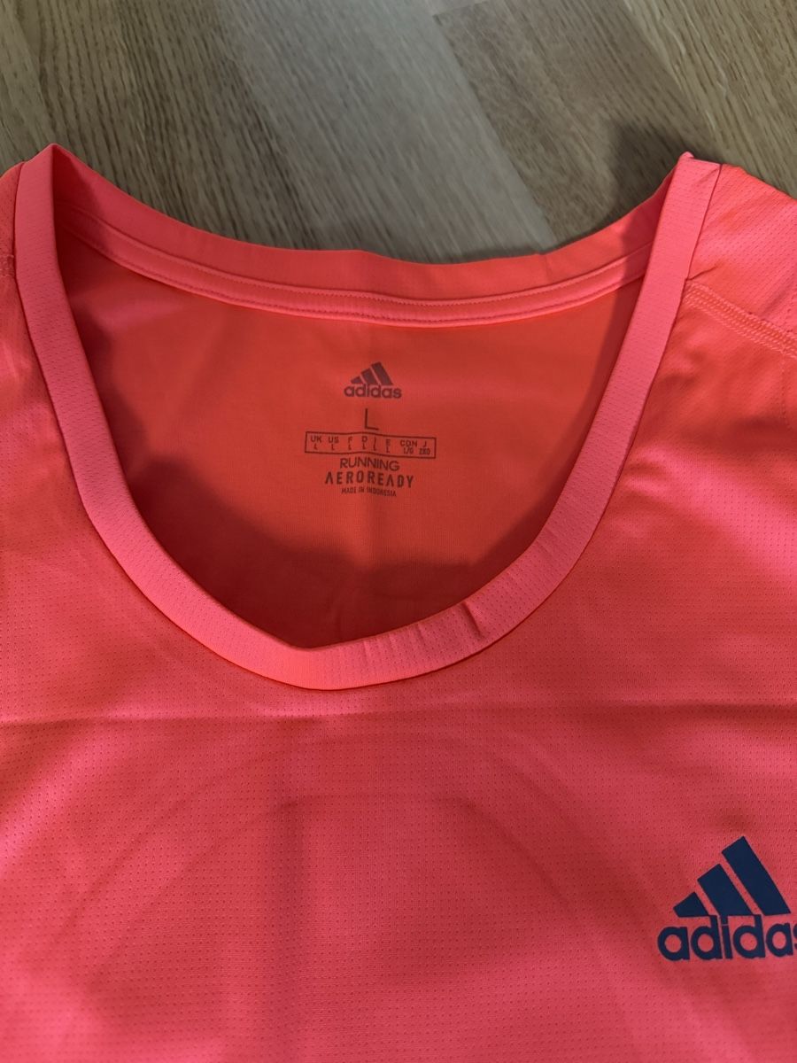 Adidas Tops: adidas Trainingstop **NEUWERTIG** – Neuf (Voir description) à Allschwil par KShing 1