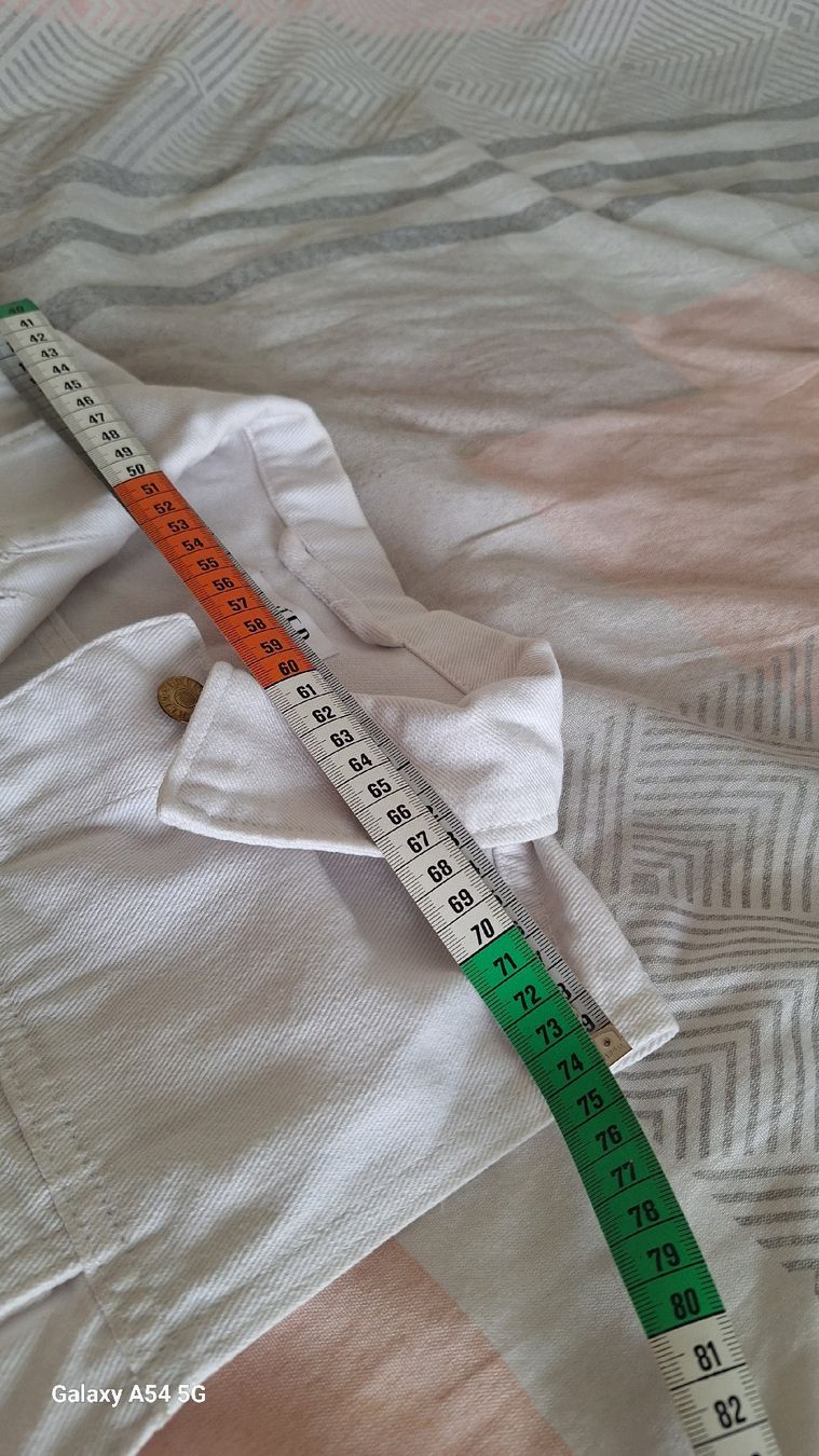 Gilets & Westen: Weste – Gebraucht aus Oberglatt ZH von nat_c6k7 2