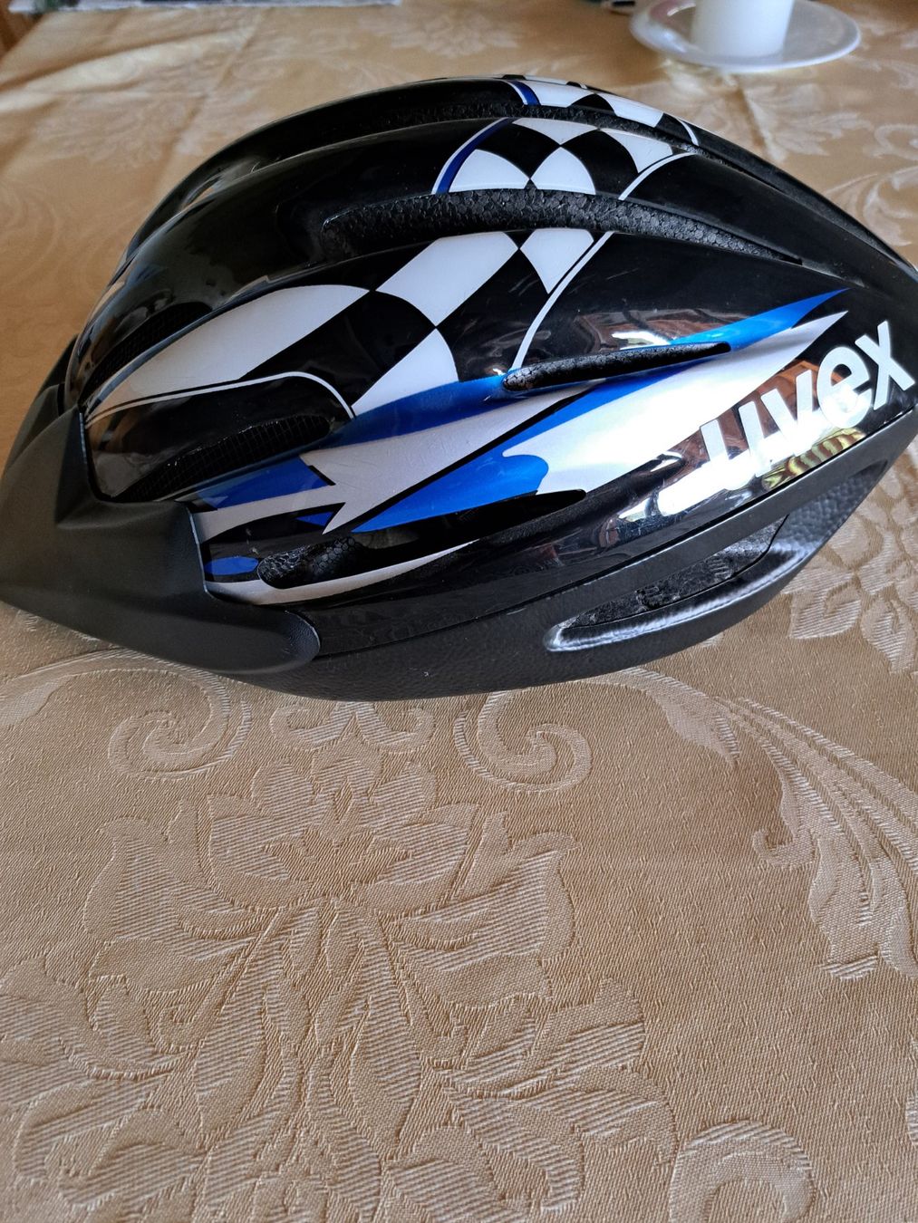 Helme: Velohelme UVEX – Gebraucht aus Charmey (Gruyère) von Balinea 1