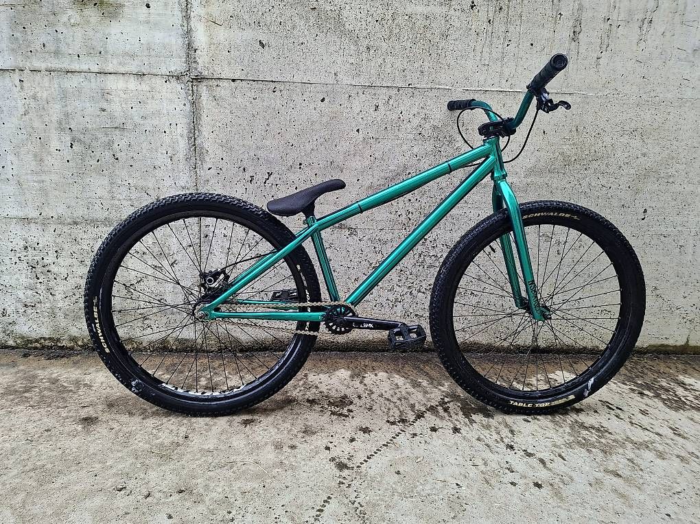 Biciclette: VTT 26" dirt/park – Usato da Chaumont venduto da maelscherten