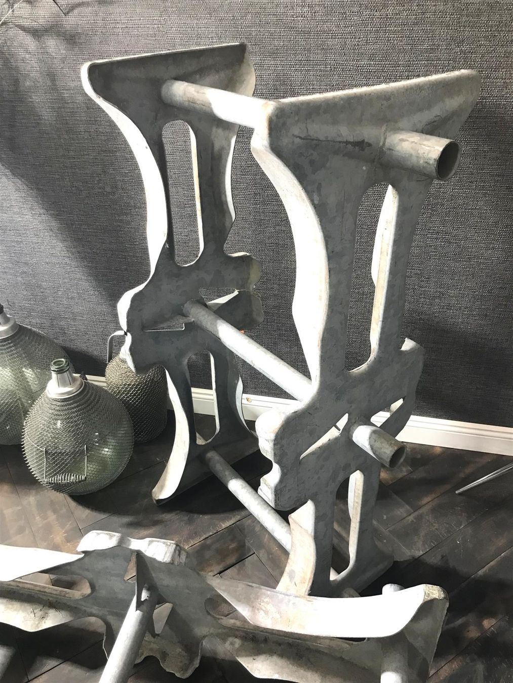 Altri mobili per ufficio: Tischbein Industrial Upcycling – Usato da Laufenburg venduto da industrial-silence 3