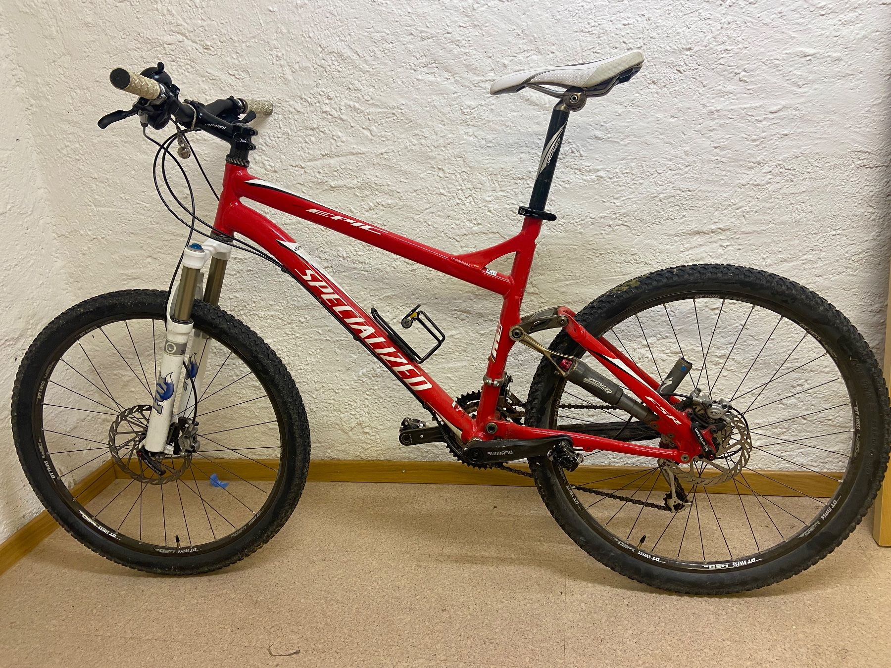 Specialized Biciclette: Mountainbike Specialized – Usato da Zürich venduto da Camogli51 7