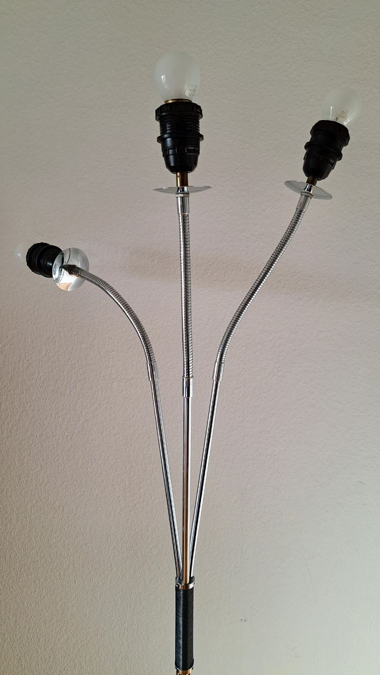 Lampade: Dreiarmige Stehlampe Mid-Century – Usato da Binningen venduto da samilha 5
