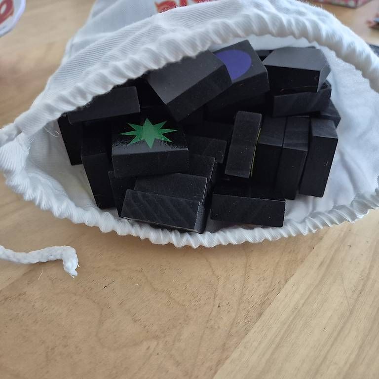 Giochi: Qwirkle – Usato da Suhr venduto da wiccaronia 1