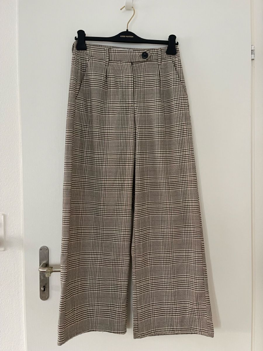 Bershka Pantaloni: Elegante Karohose, Culotte Stil – Nuovo (secondo la descrizione) da Wetzikon ZH venduto da man_7mn7