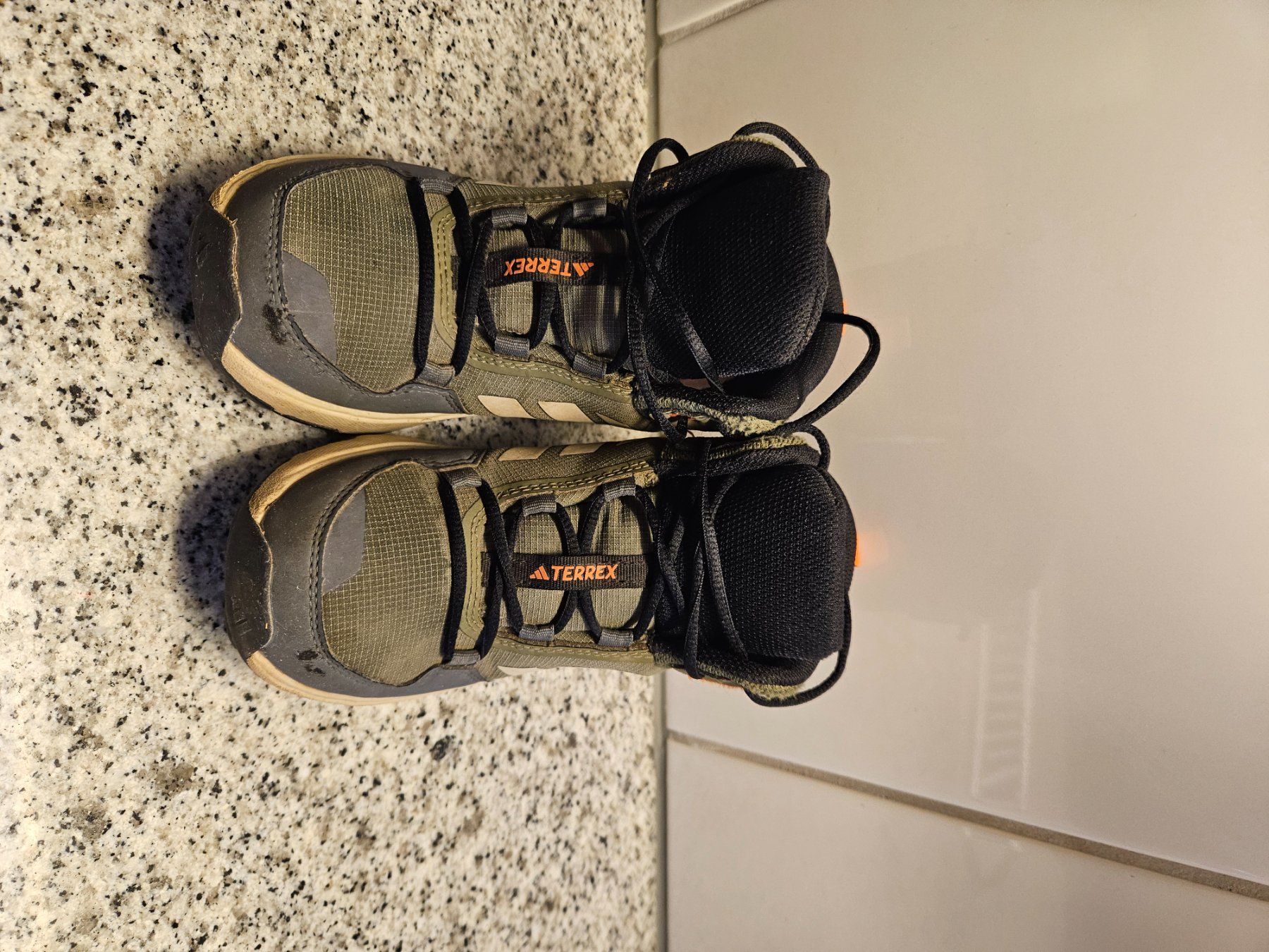 Adidas Schuhe für Jungen: Kider Wanderschuhe gr 29 – Gebraucht aus Ennenda von eel_ts7s 2