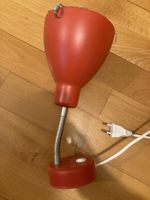 Lampe de chevet ou de bureau rouge IKEA Minnen, vintage,