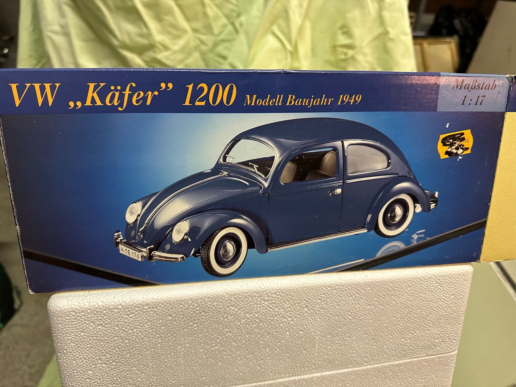Volkswagen Modellini d'auto: Vw käfer 1949 1200 eduscho Edition Oldtimer classic brezel – Nuovo (secondo la descrizione) da Reinach AG venduto da rares75