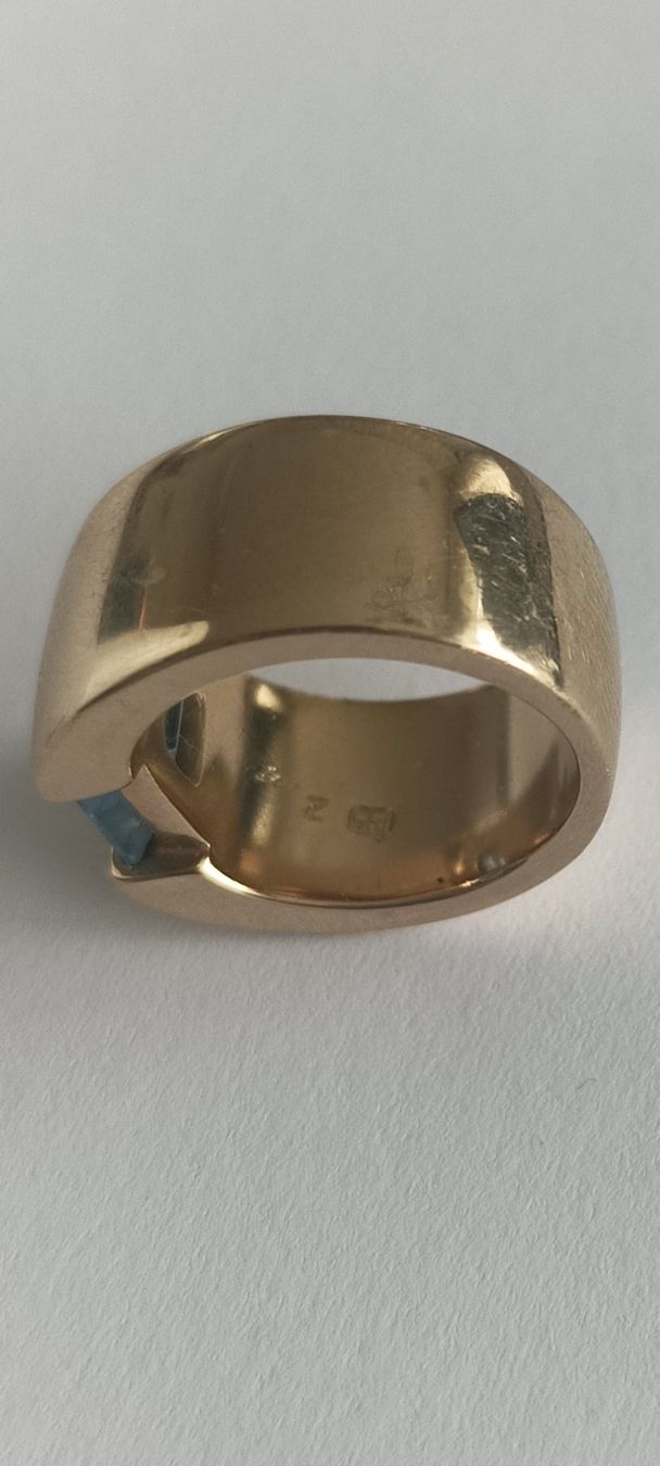 Pierre Lang Anelli: Pierre Lang Goldring Grosse 46 mit blauem Stein – Usato da Buchs/SG venduto da ori_k6tq 2