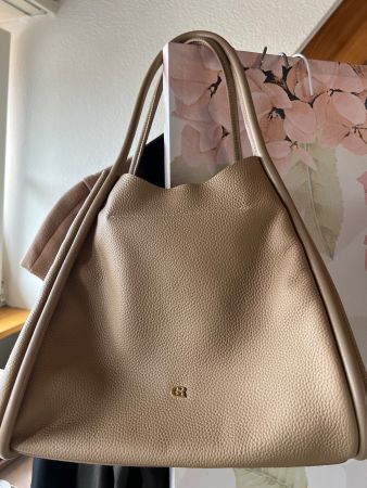 Elegante Gino Rossi Handtasche aus echtem Leder, Topzustand