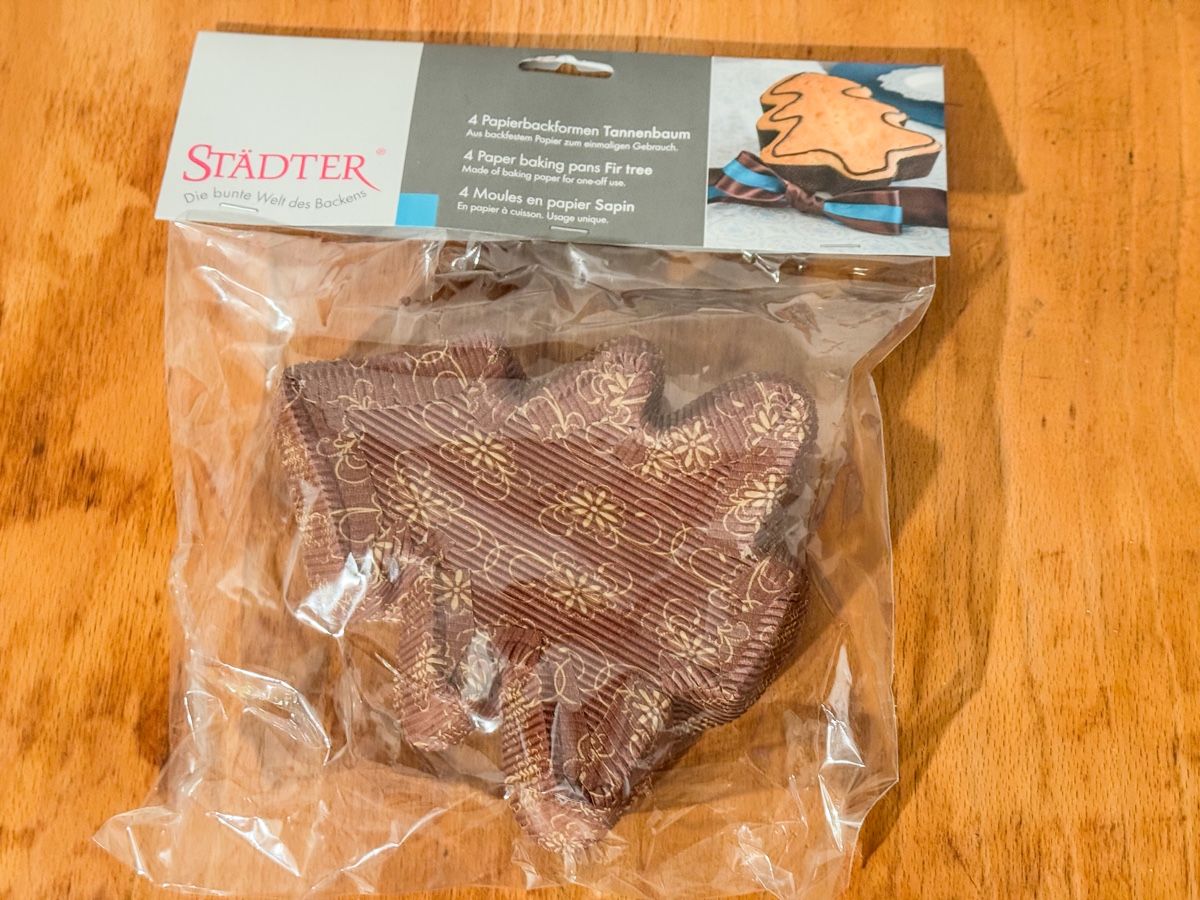 Teglie da forno: 4 Papierbackformen Tannenbaum, Städter, neu – Nuovo e nell'imballaggio originale da Galmiz venduto da ranunkel25 3