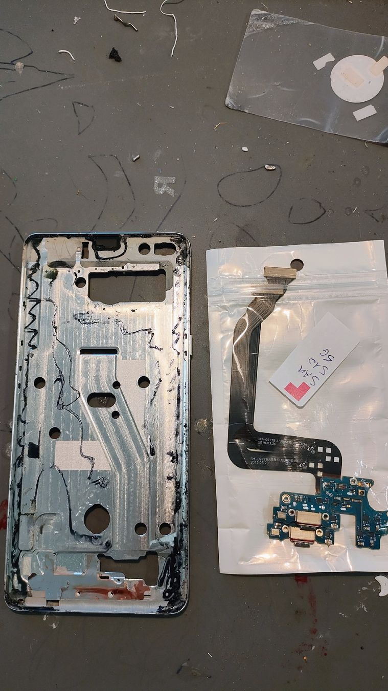 Samsung Telefoni cellulari / Smartphones: samsung galaxy s10 5g – Difettoso da Courroux venduto da cap_s8kw 1