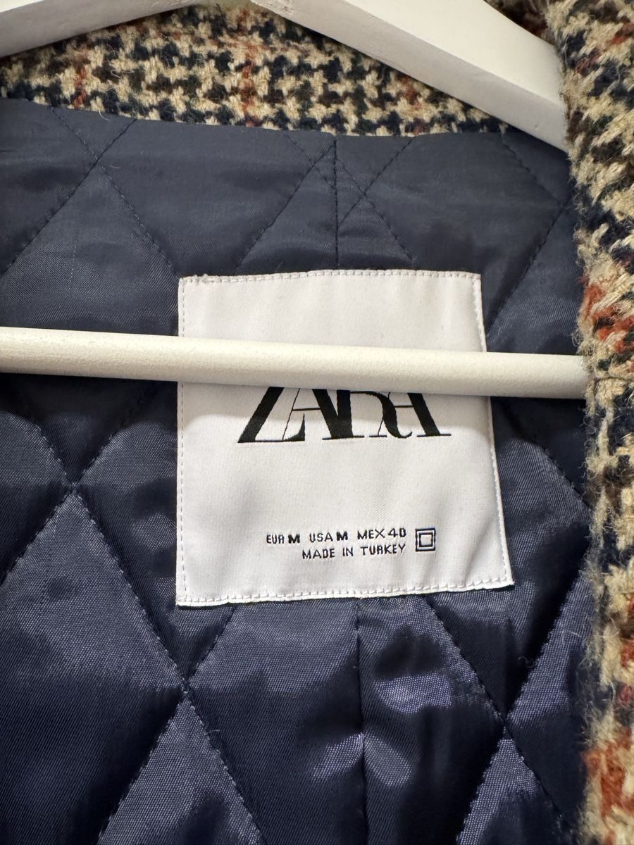 Cappotti: Zara Mantel Grösse M – Usato da Freidorf TG venduto da ibipatria 1