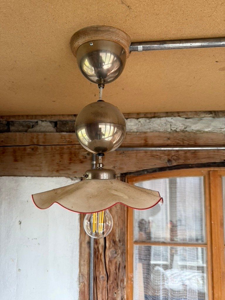 Kronleuchter & Deckenlampen: Vintage Zugpendelleuchte mit Höhenverstellung – Gebraucht aus Agriswil von Windcheetah