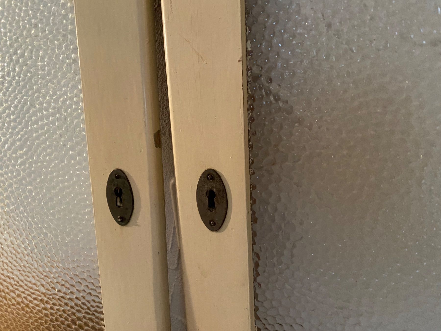Tutte le decorazioni: 2 alte Chuchichäschtli-Türen als Deko – Usato da Rorbas venduto da tun_m7fz 7