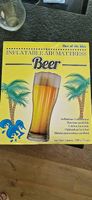 Luftmatratze Bierglas und Bierkrug