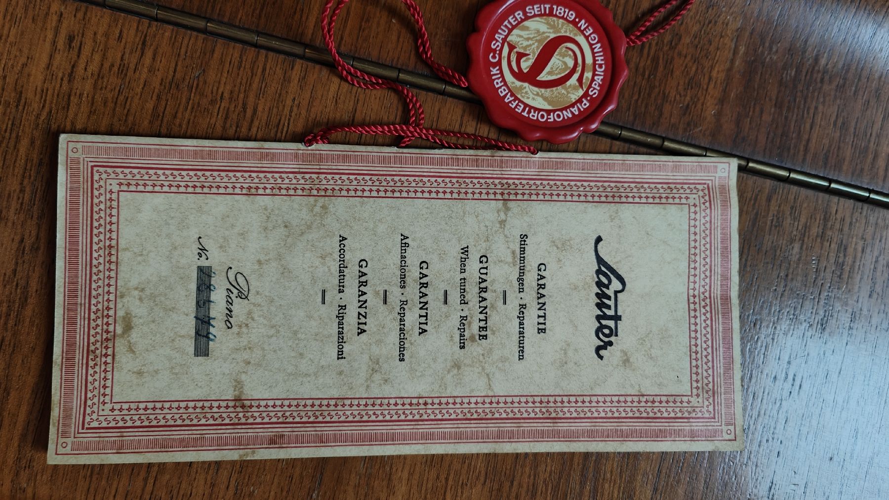 Strumenti musicali: Sauter Klavier mit Hocker  – Usato da Grossaffoltern venduto da Hmihi 3