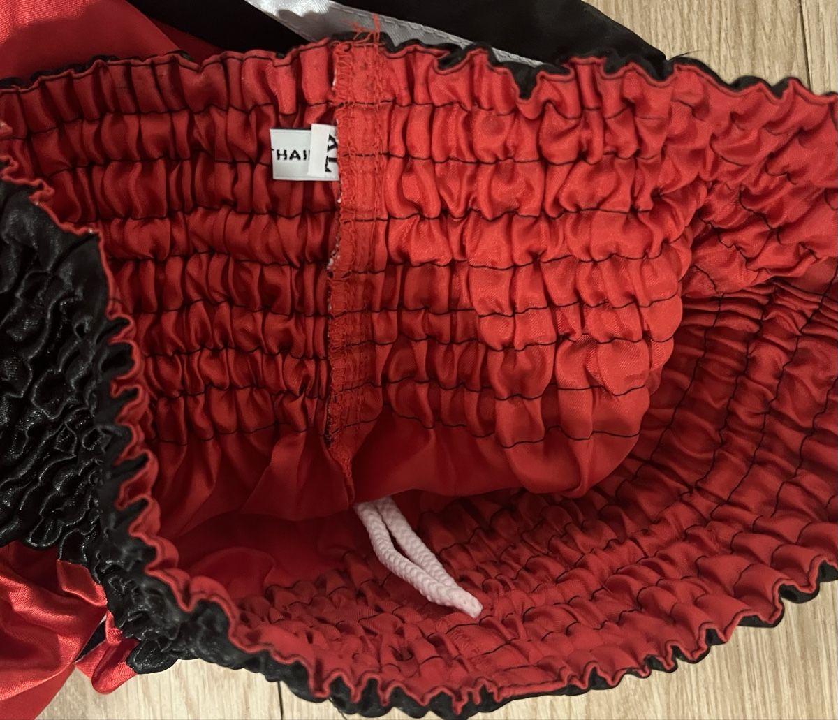 Canottiere & Pantaloni: Shorts Muay Thai – Nuovo (secondo la descrizione) da Crans VD venduto da sle_7hng 2