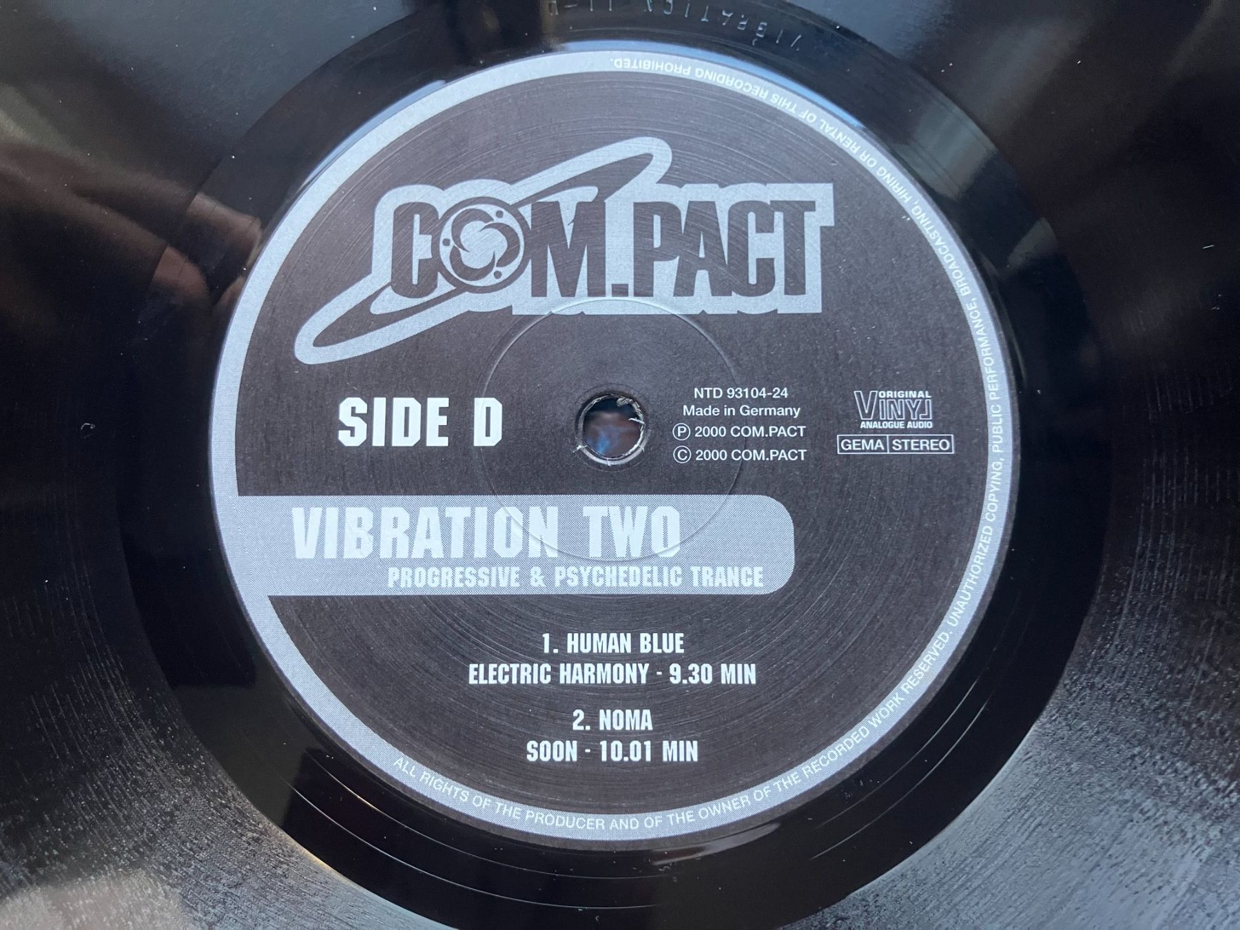 Schallplatten: Vibration Two – Gebraucht aus Aarwangen von Jukebox3 9