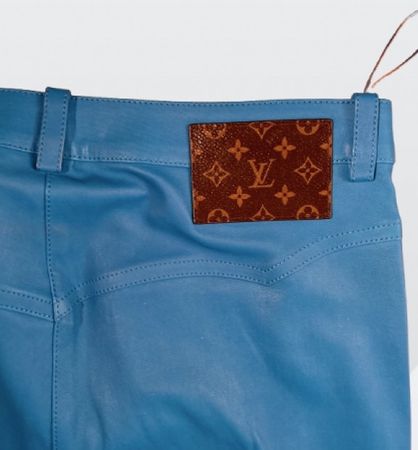 BRANDNEUE LOUIS VUITTON LEDERHOSE - NEU