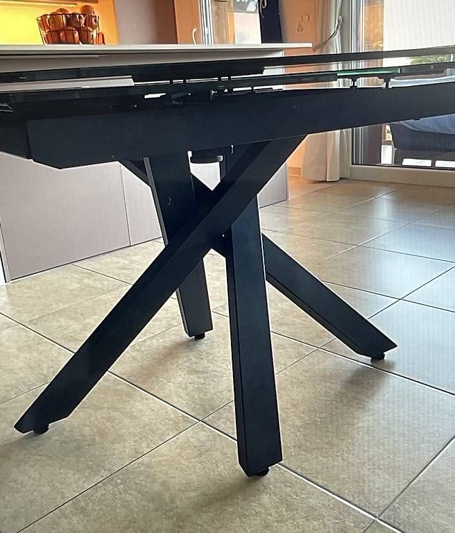 Tavoli: Table en céramique anthracite extensible – Usato da Mollens VS venduto da cha_wh9r 2
