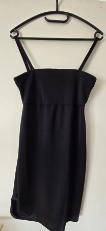 Schickes, kurzes, schwarzes Sommerkleid, Grösse 36/S