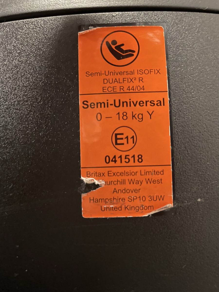 Britax Römer Auto-Kindersitze: Britax Römer DUALFIX² R – Gebraucht aus Oberuzwil von samay.s 4